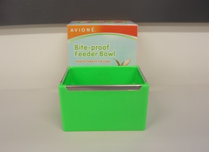 SMALL ANIMAL FEEDER BOX BITE PROOF SCREW ON GREEN 11.3x10x6.7CM SMALL ANIMAL FEEDER BOX BITE PROOF SCREW ON GREEN 11.3x10x6.7CM